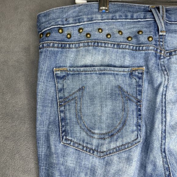 True Religion Cameron‎ Slim Boyfriend Patch Jeans Womens 29 Studded Distressed - Picture 8 of 16